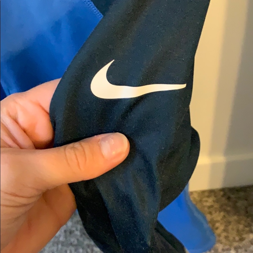 Nike Pro workout pullover sz L - Picture 2 of 5